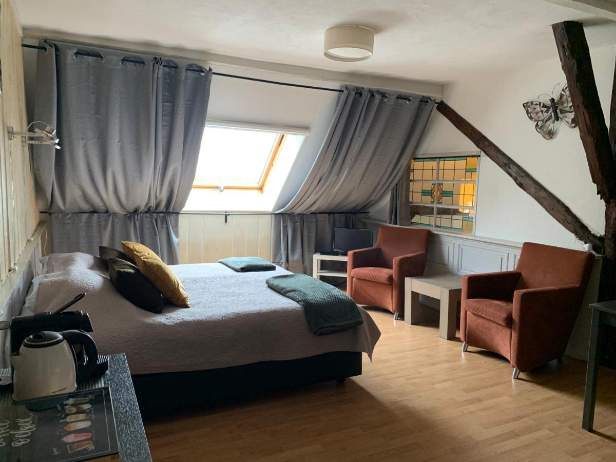Bed And Breakfast De Salix Hitzum Exteriör bild