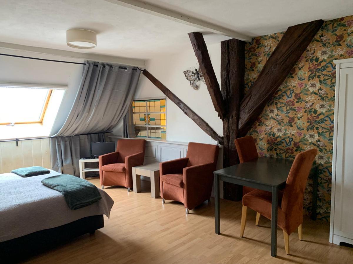 Bed And Breakfast De Salix Hitzum Exteriör bild