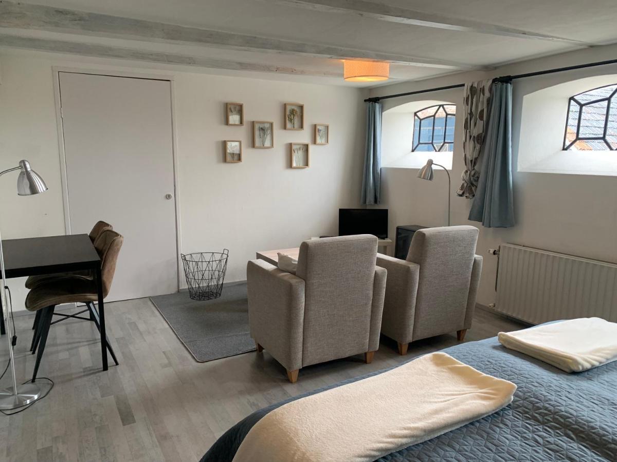 Bed And Breakfast De Salix Hitzum Exteriör bild